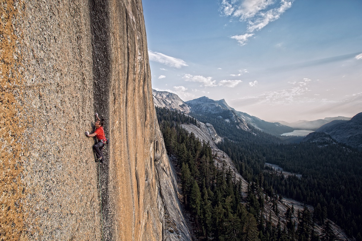 Lonnie Kauk on the Bachar-Yerian (5.11c X, 500'), Tuolumne Meadows. [Photo] Cody Tuttle
