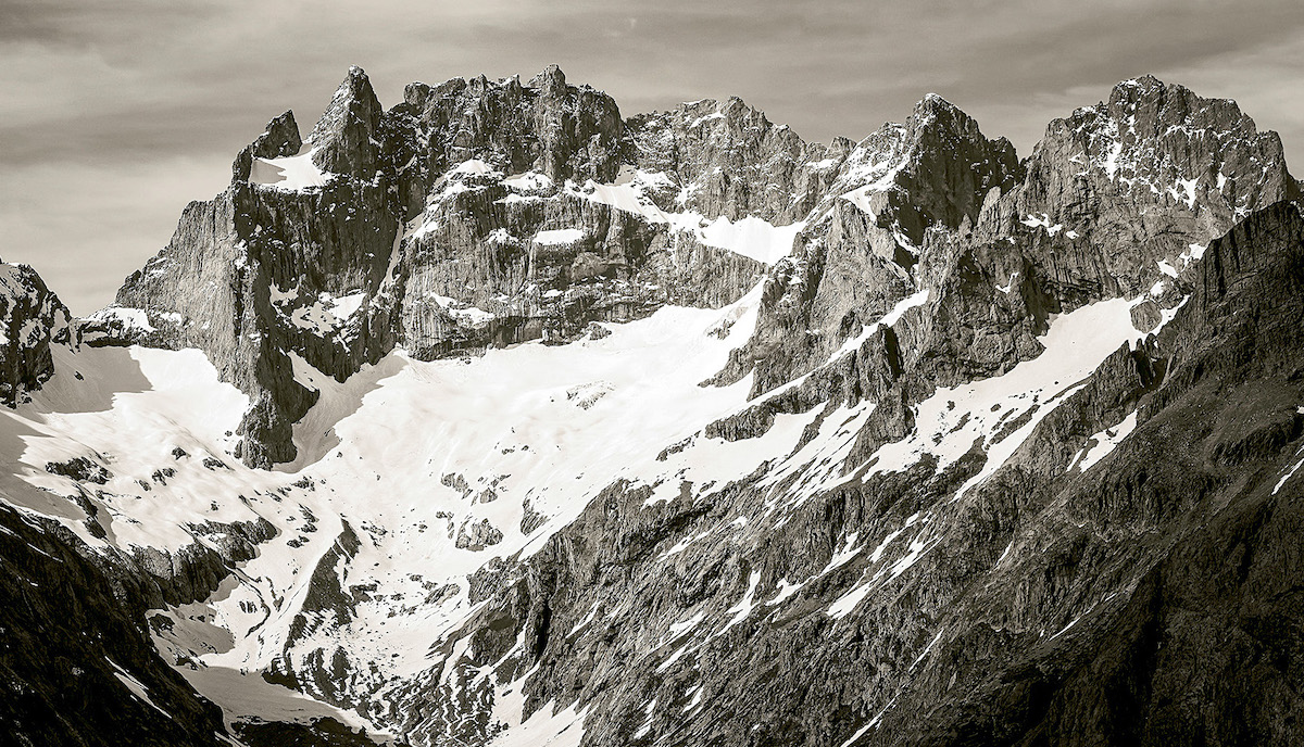 Melting Giants: La Meije, Massif des Ecrins, France