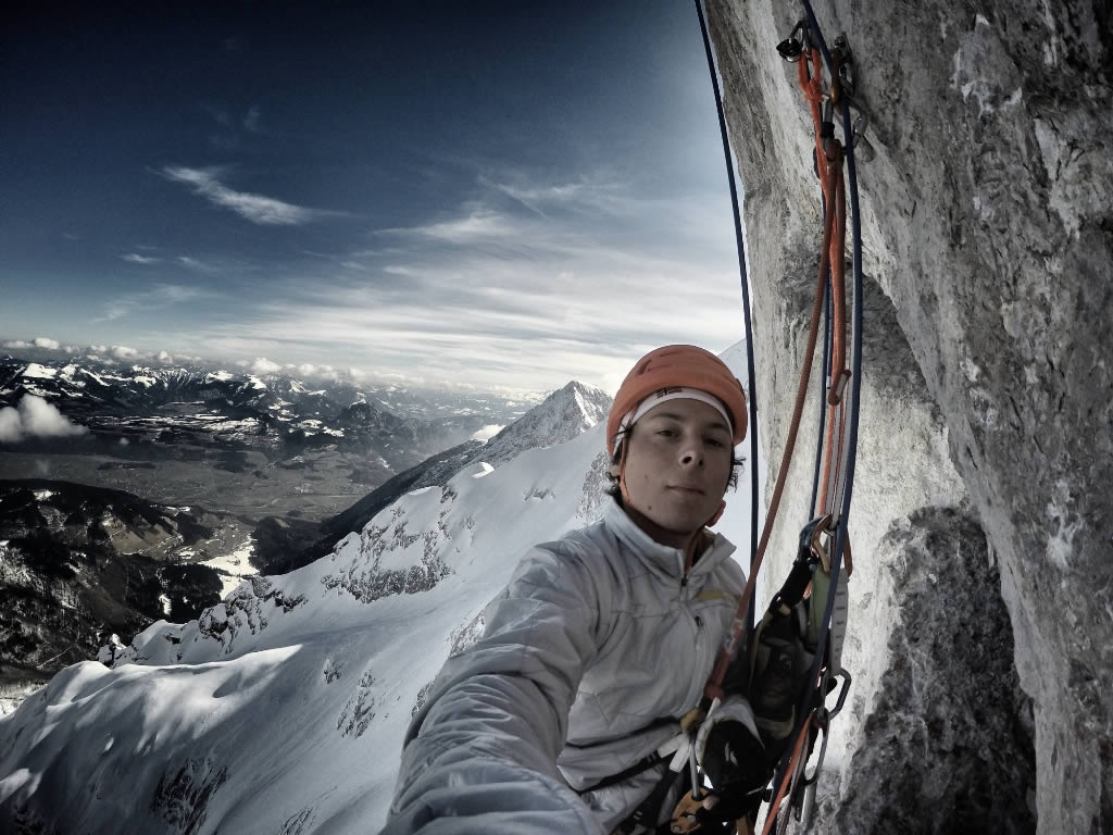 Buhl at the bivy after the 5.14b pitch. [Photo] Fabian Buhl