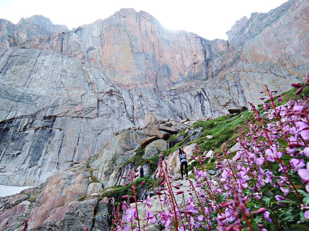 Jackie Niles racks up for a day on the Diamond of Longs Peak (14,255'), Rocky Mountain National Park. [Photo] Chris Snobeck