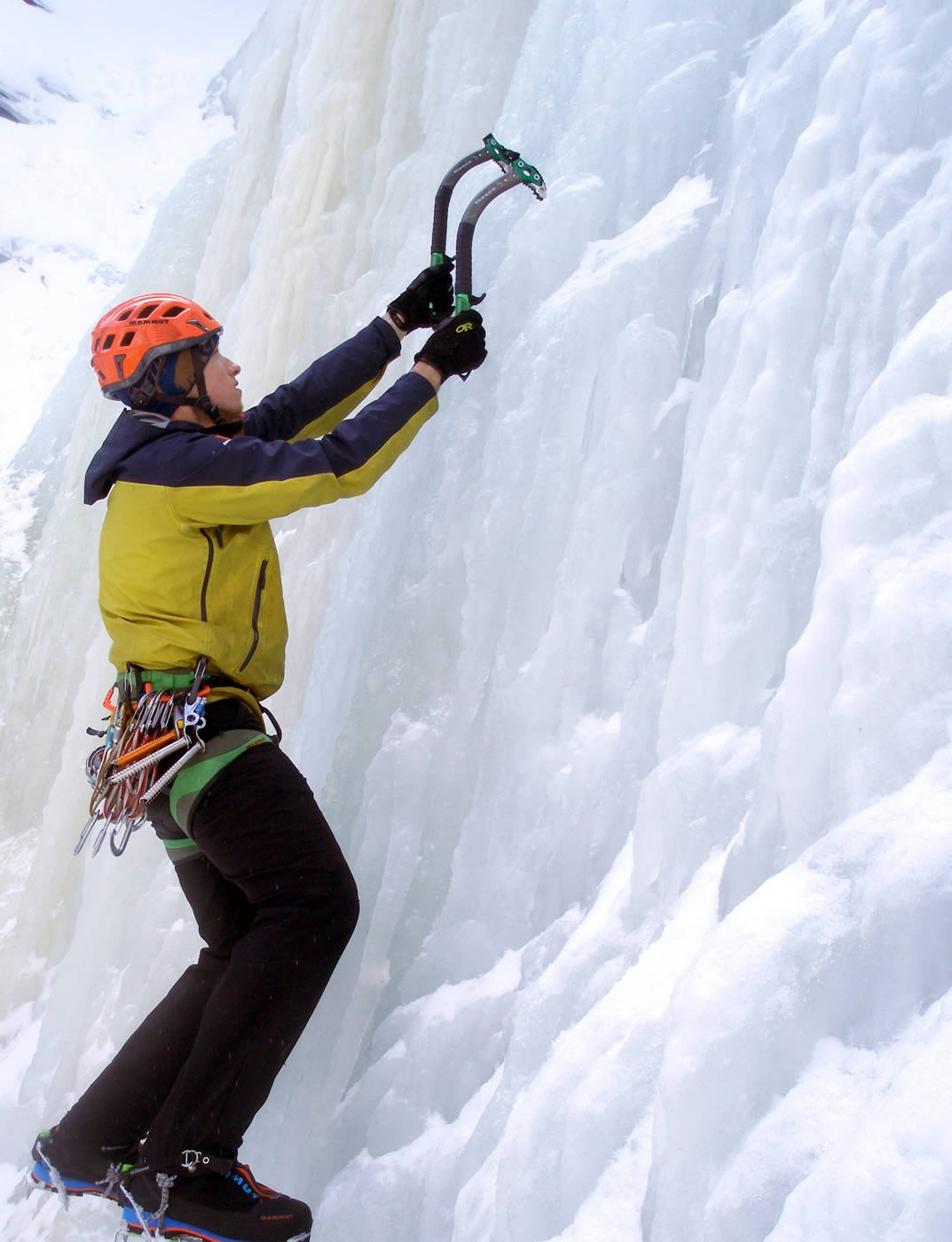 Tim Farr using the DMM Apex tools on Jeff's Slide (WI3-) in Smugglers Notch, Vermont. [Photo] Andrea Charest
