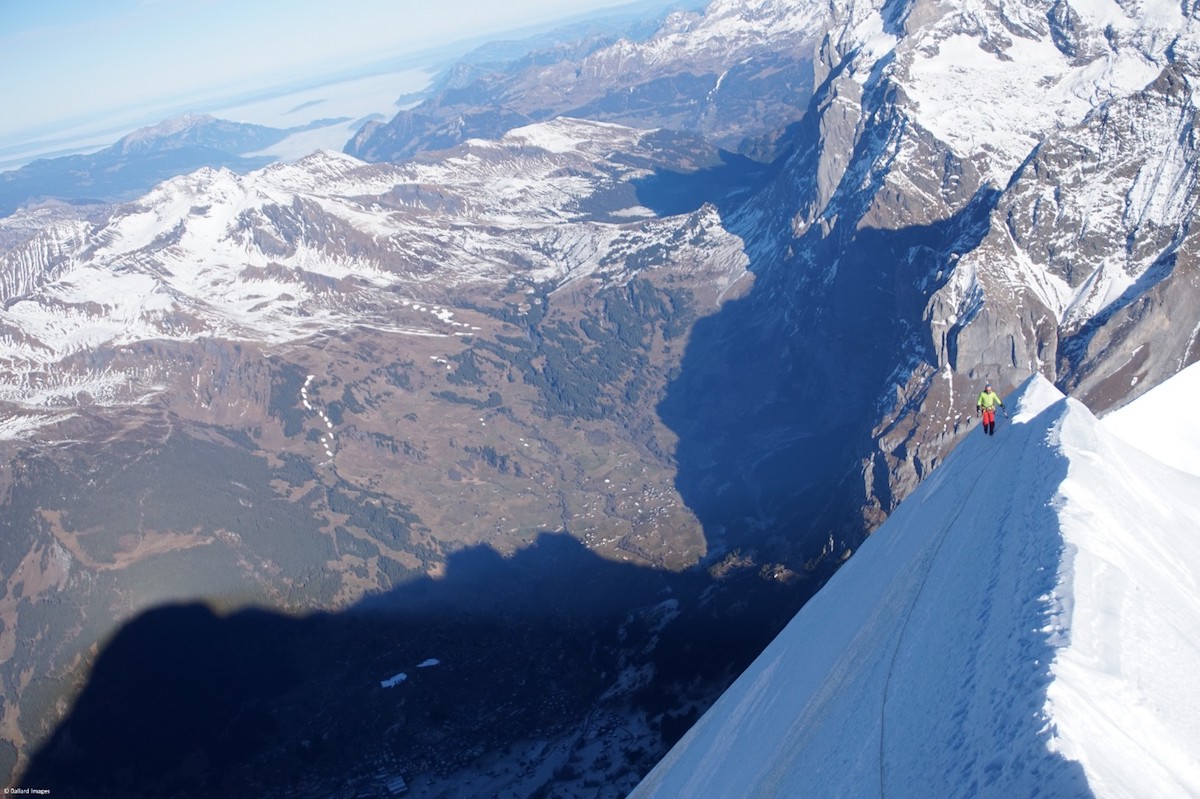 Tomaszewksi on the summit ridge. [Photo] Tom Ballard