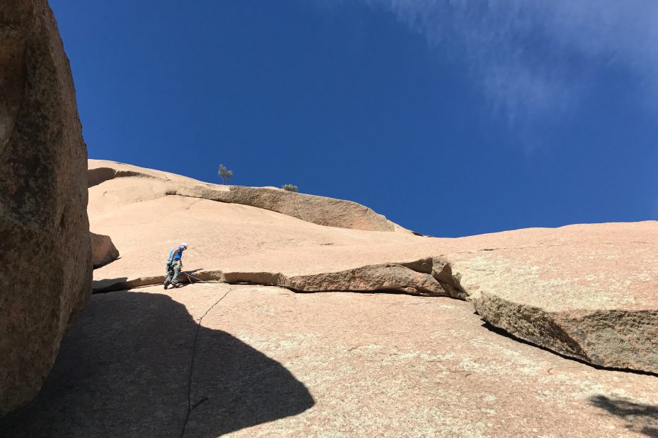 Rob Kepley on Dos Equis (5.10b), Cathedral Spires, South Platte, Colorado. [Photo] Chris Van Leuven
