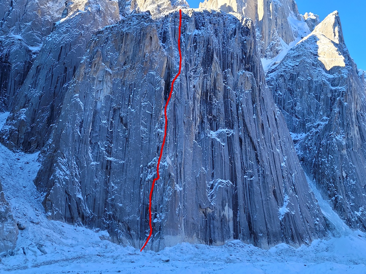 Polish duo endures severe cold on big wall for 11 days to complete