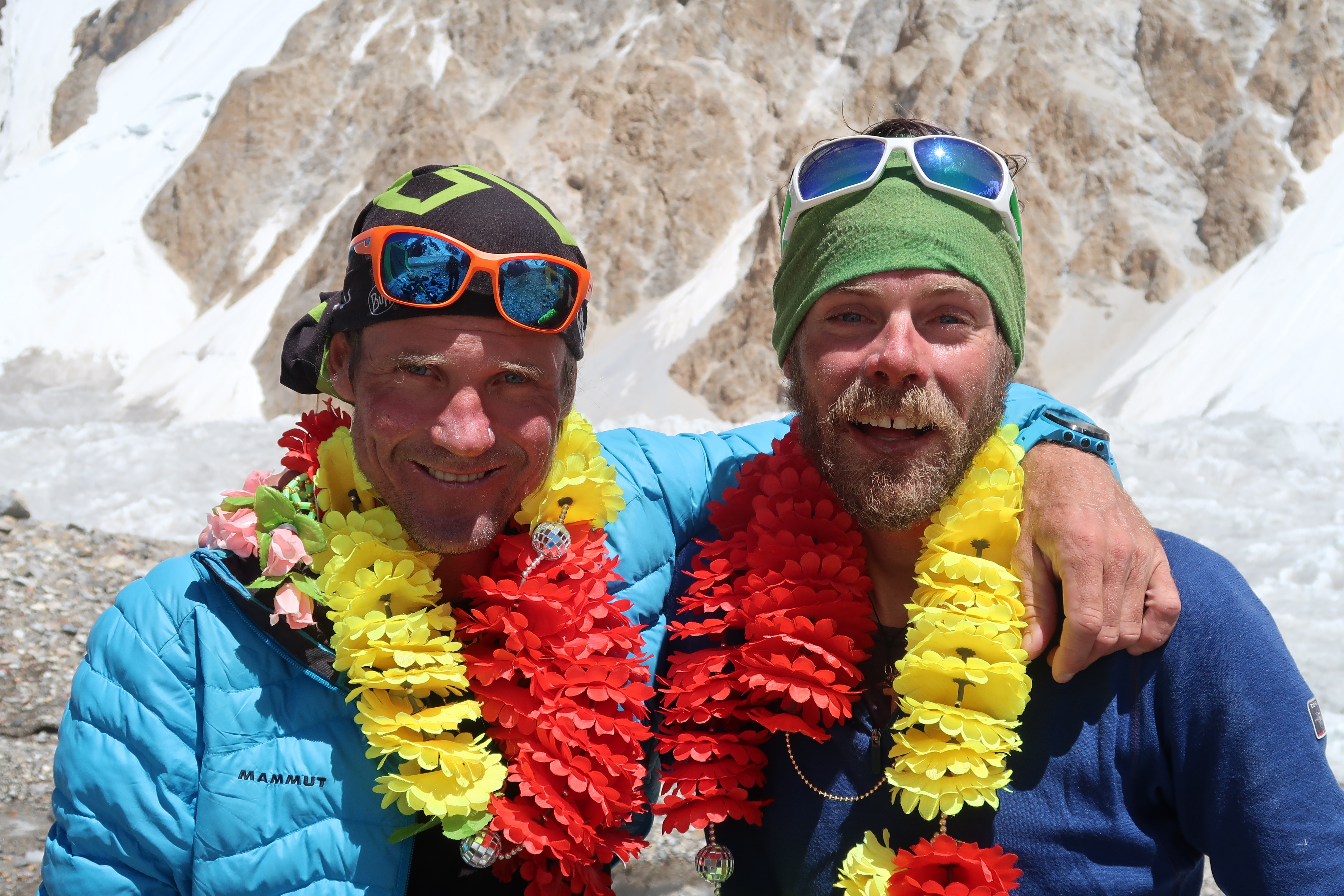 Holecek, left, and Hak celebrate. [Photo] Zdenek Hak collection