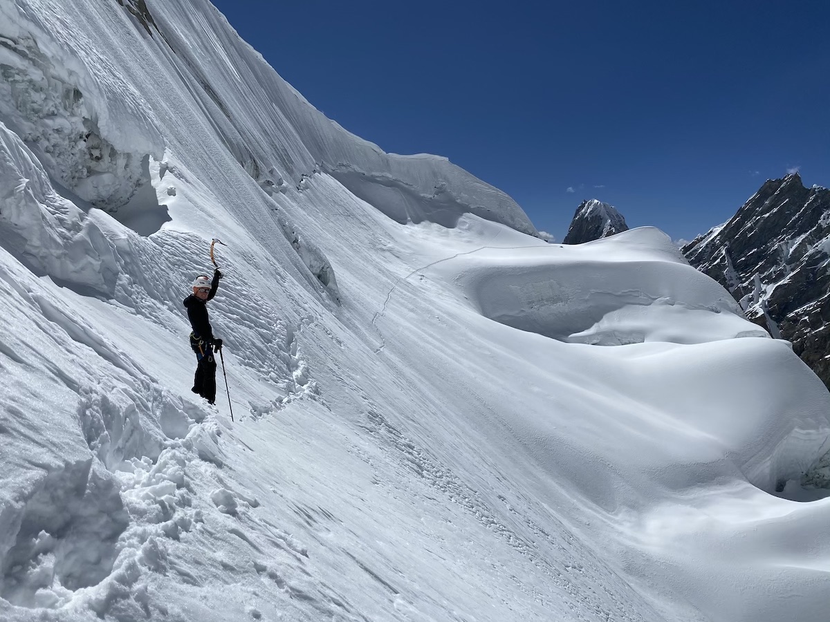Priti Wright on the west face of K6 West. [Photo] Priti and Jeff Wright collection