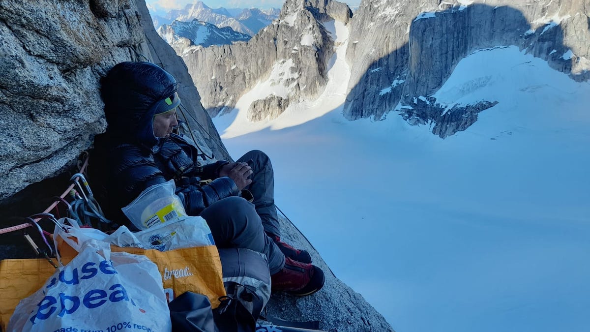 A bivy on Thunderstruck. [Photo] Mark Thomas/Mike Turner collection