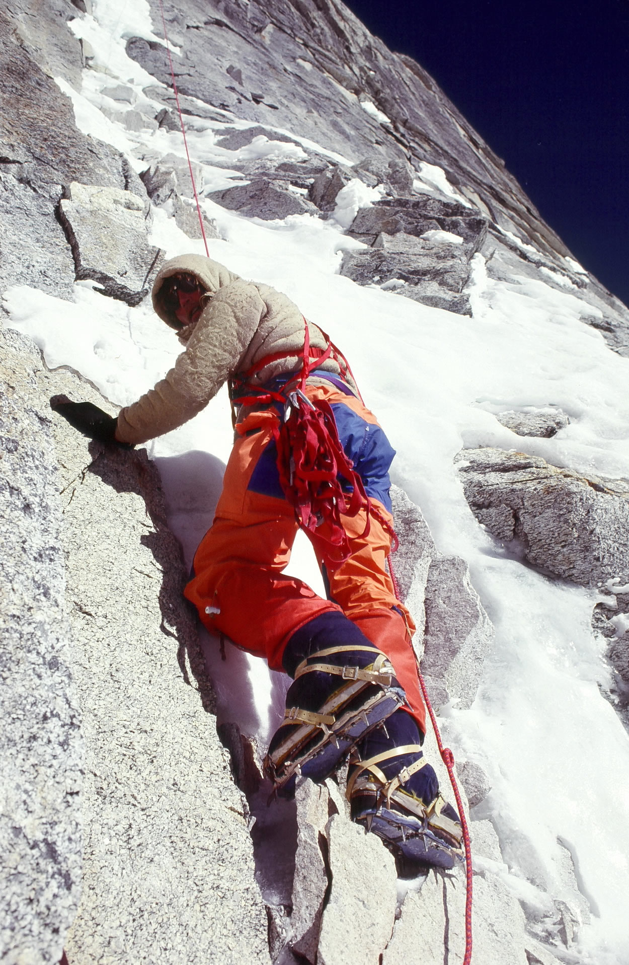 Kim Schmitz on the Ice Hose pitch Gaurishankar West Face 1979. [Photo] John Roskelley