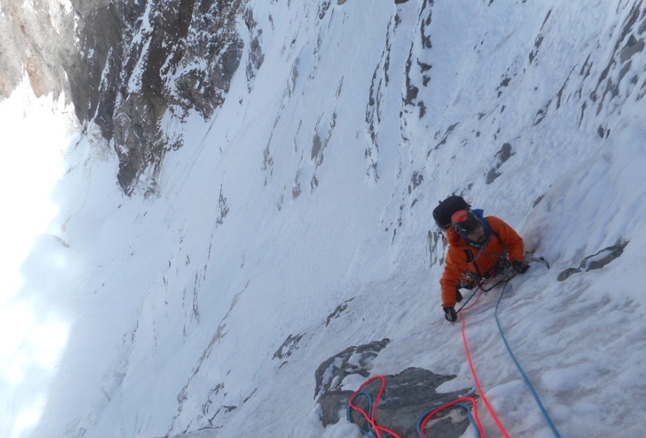 Villanueva on the north face attempt. [Photo] Alan Rousseau