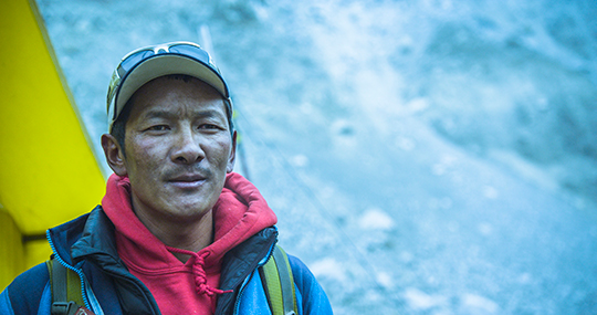 Renan Ozturk in Khumjung Village with the 96 year old grandmother of Yongjeee Dona Sherpa