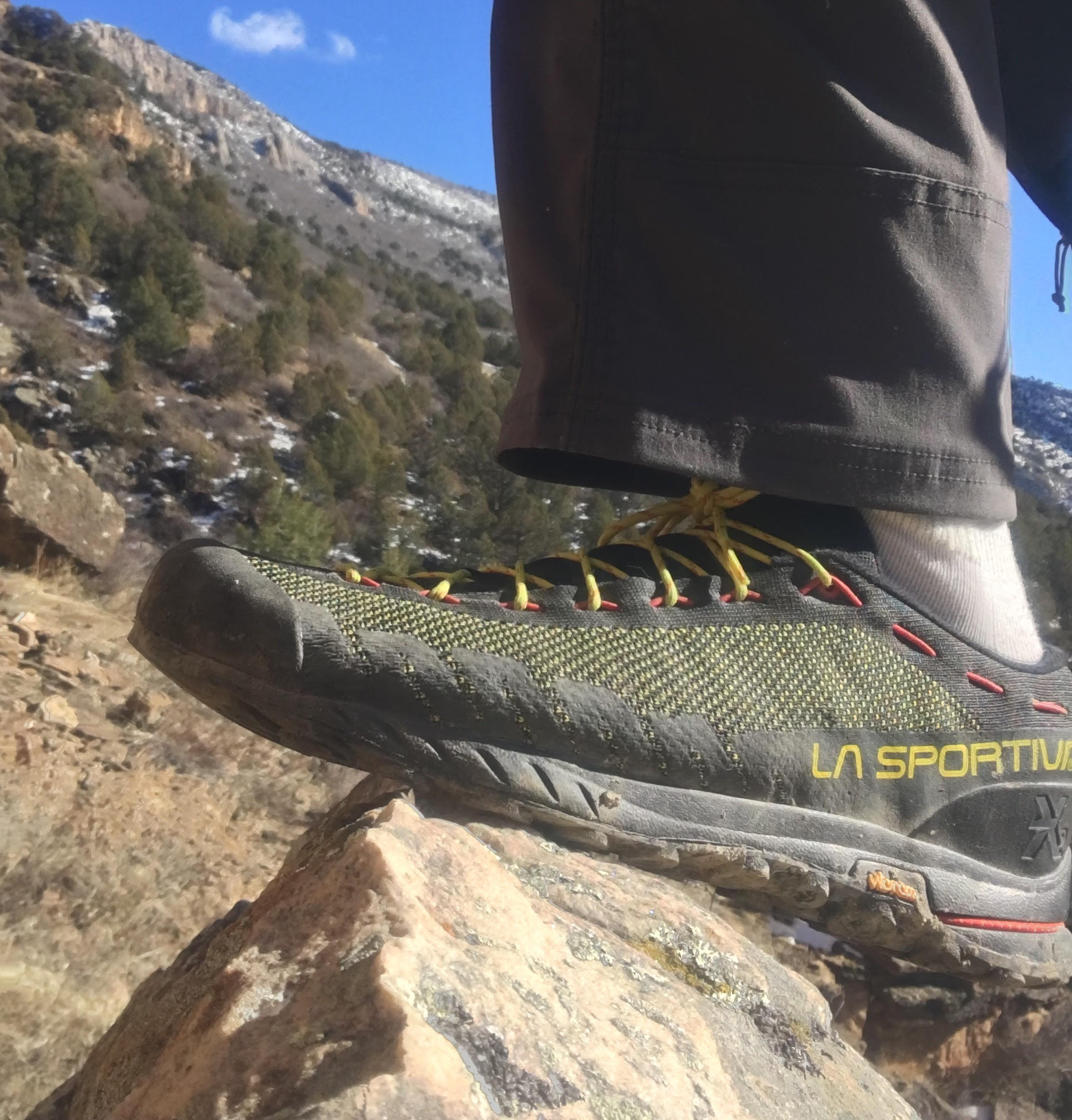 The TX2s dried quickly after going through some snow on this approach to a cliff in western Colorado on the last day of December. [Photo] Derek Franz