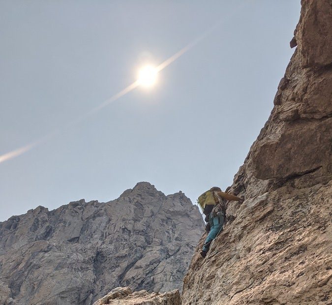 The author was thankful for the slick sheath of the Sterling Ion R 9.4 XEROS rope, which helped reduce rope drag on long pitches in the Tetons without the gummy feel that is characteristic of so many dry-treated ropes. [Photo] Noah Bergman