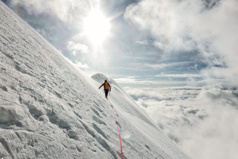 Paul Ramsden descends the east ridge of Nyainqentanglha Southeast (7046m) in Tibet after completing the first ascent of the peak via the North Buttress with Nick Bullock in 2016. [Photo] Nick Bullock