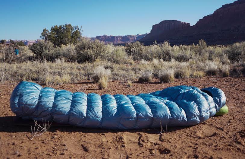 Valandre Shocking Blue Neo Sleeping Bag: High-performance and