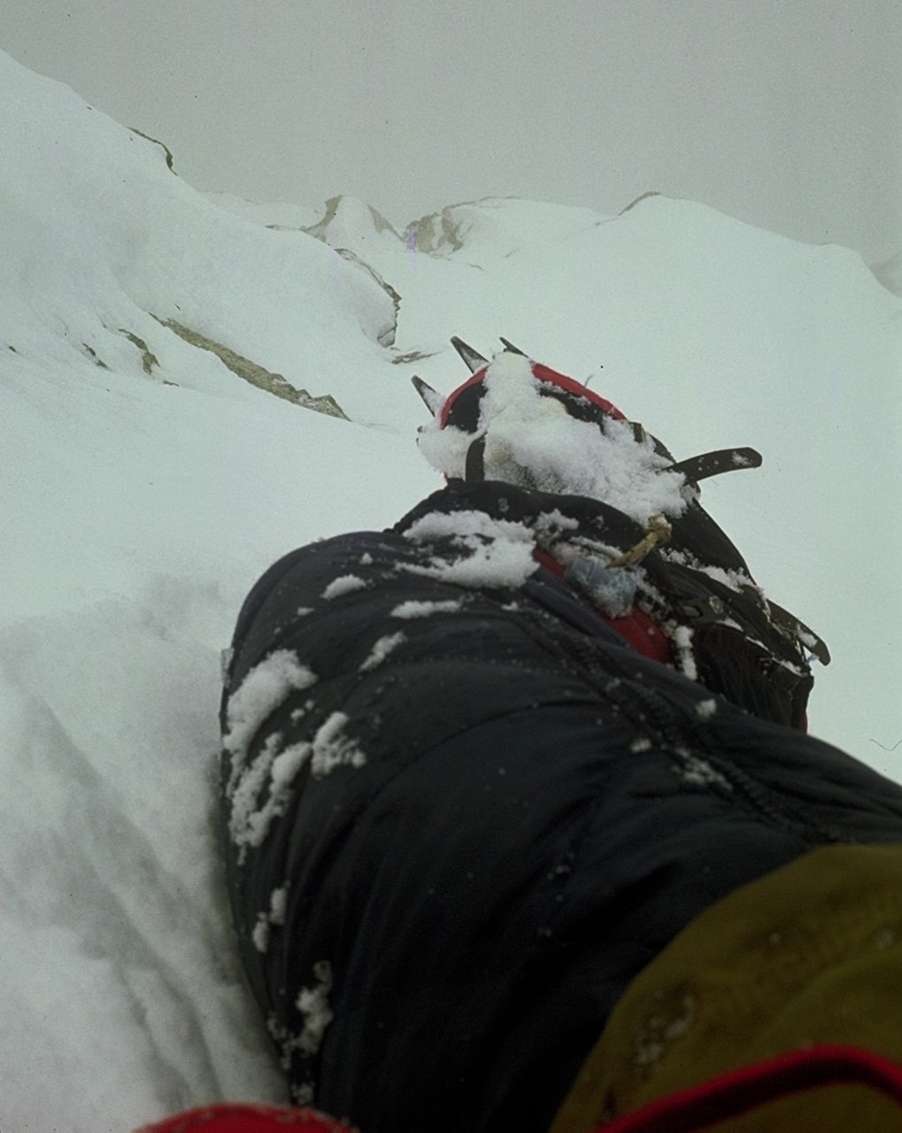 Straddling the summit ridge on a solo attempt of Nanda Devi, 1976. [Photo] Peter Lev