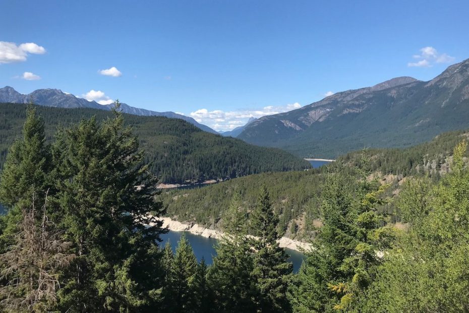 Following in the footsteps of the famous Cascade Range guidebook author Harvey Manning. [Photo] Katie Ives