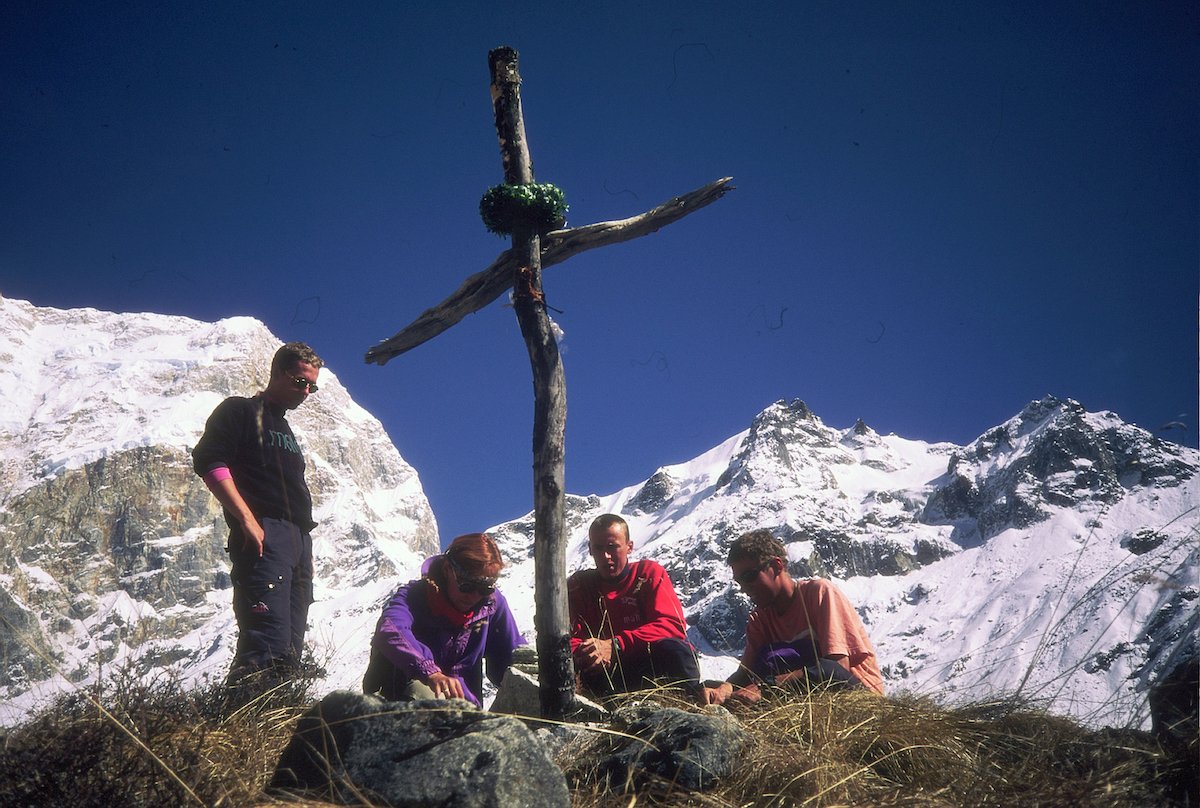 In 1996, Viki Groselj returned to the base of Manaslu with the Zaplotnik family to visit Nejc's final resting place. From left to right: Nejc (Jr.), Mojca, Luka and Jaka. [Photo] Viki Groselj