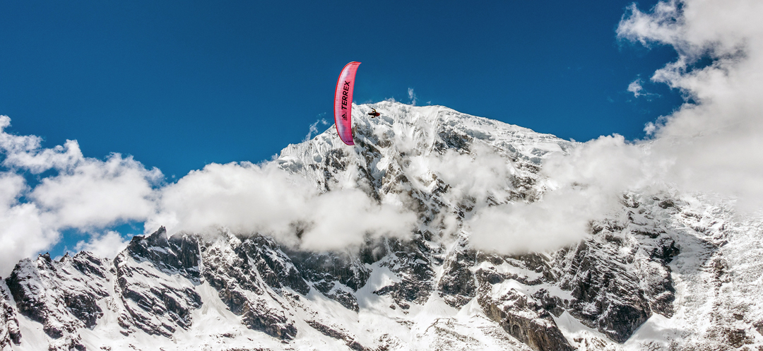 The unclimbed east face of Langtang Lirung. The standard route is the left skyline, the southeast ridge (Japanese, 1980, with around nine ascents to date). [Photo] Dusserre/Girard Collection