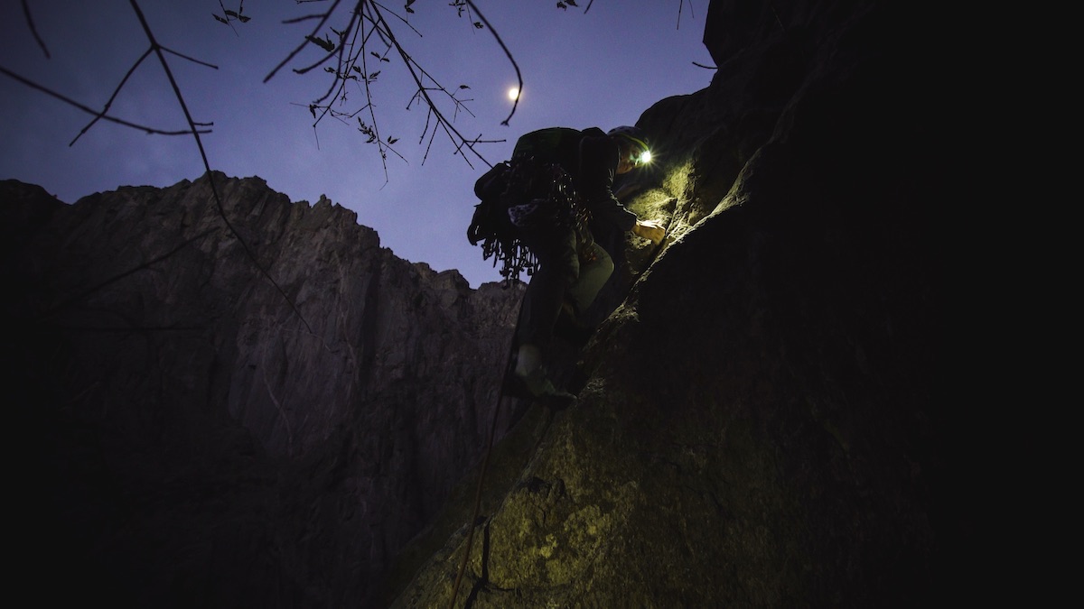 Madaleine Sorkin climbing the start of the Scenic Cruise in the Black Canyon on October 2018. [Photo] Henna Taylor