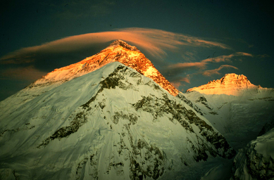 everest-police
