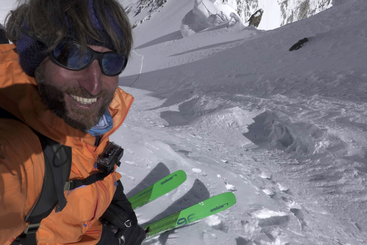 Cimenti preparing to begin his ski descent. [Photo] Cala Cimenti/Facebook