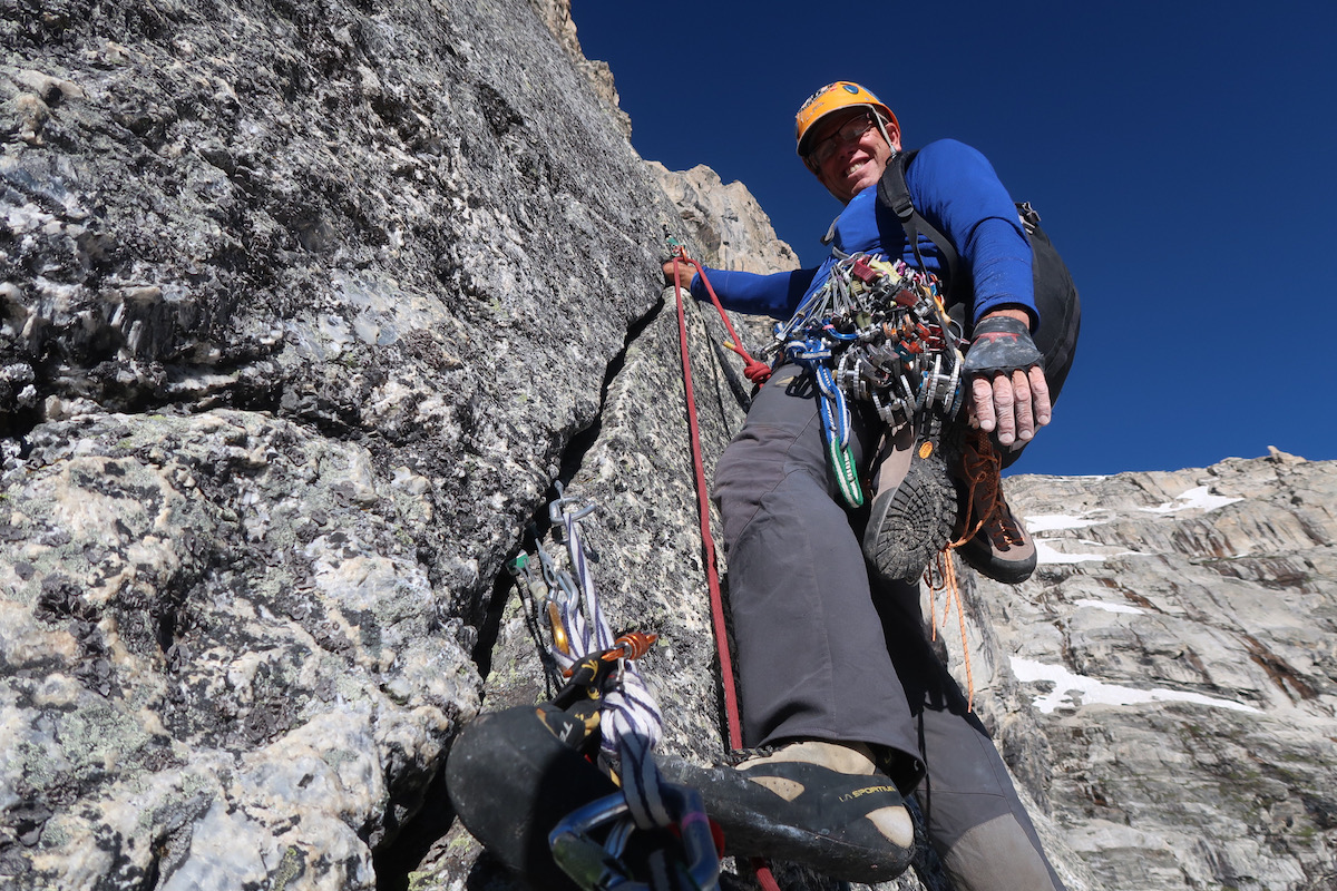 Jenkins starting the stellar second pitch, 5.10 fingers and hands. [Photo] Justin Bowen