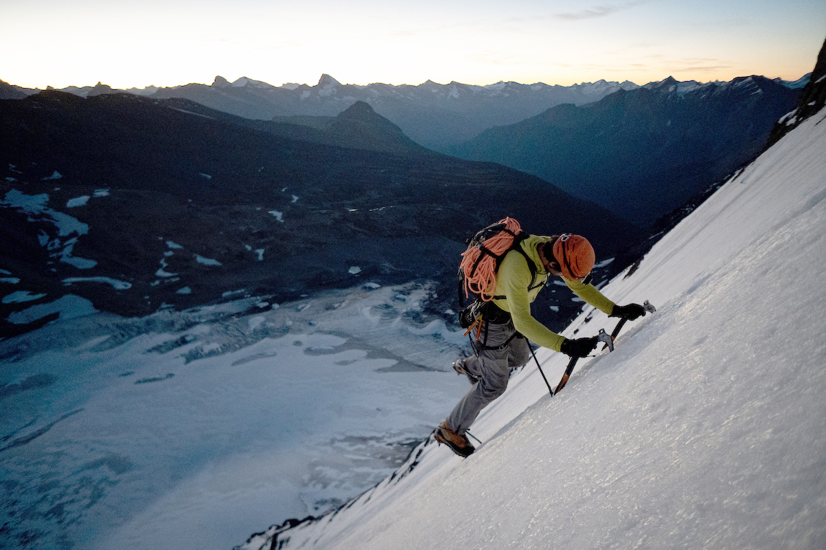 Berg keeps the pace. [Photo] Quentin Lindfield Roberts