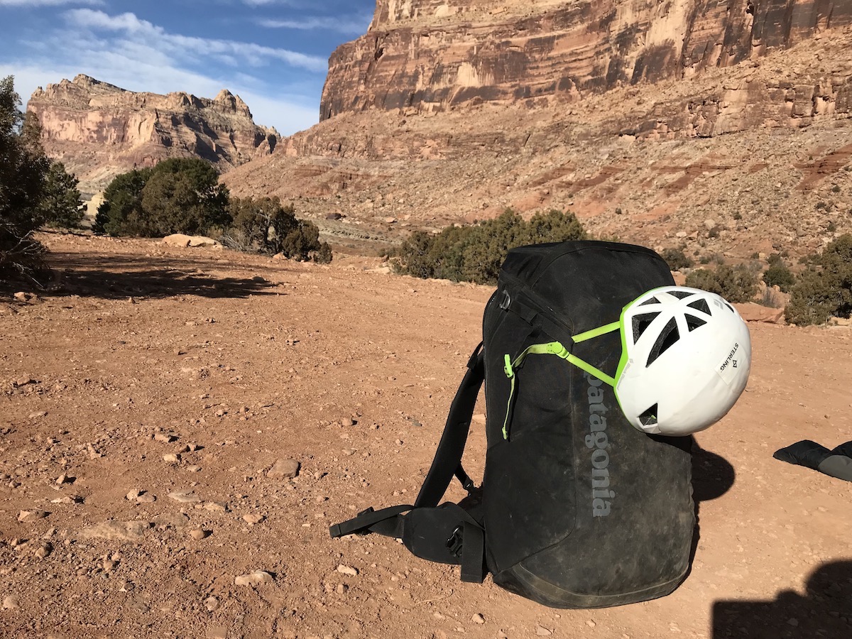 airline backpack travel Tortuga Travel Backpack Lite 40L Black