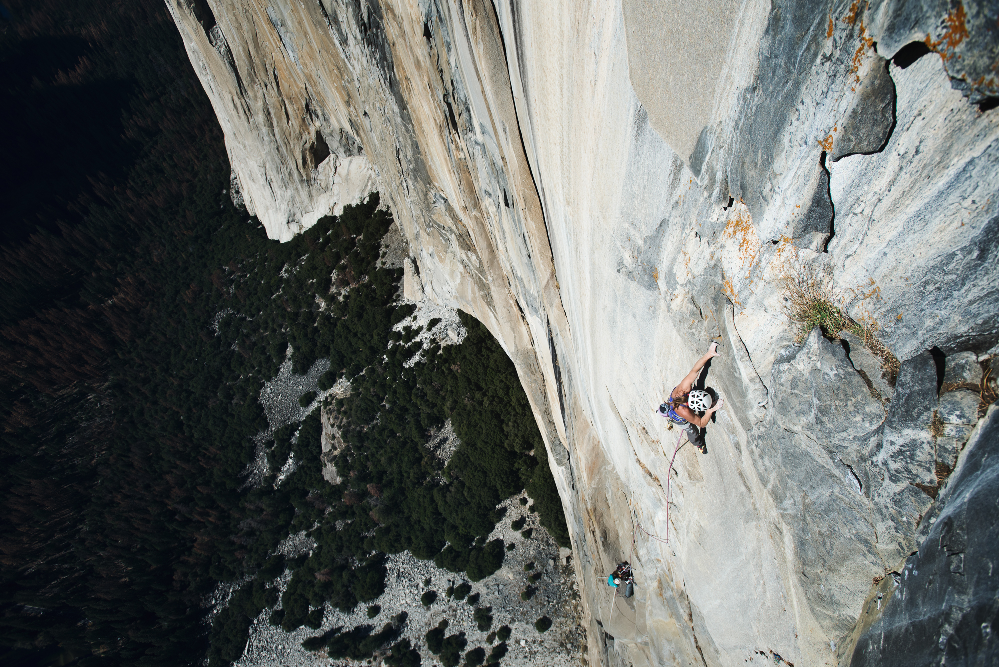 Barbara Zangerl leads The Devil's Brow pitch (5.13a) near the top of Zodiac (VI 5.13d), El Capitan. [Photo] Francois Lebeau and Black Diamond Equipment