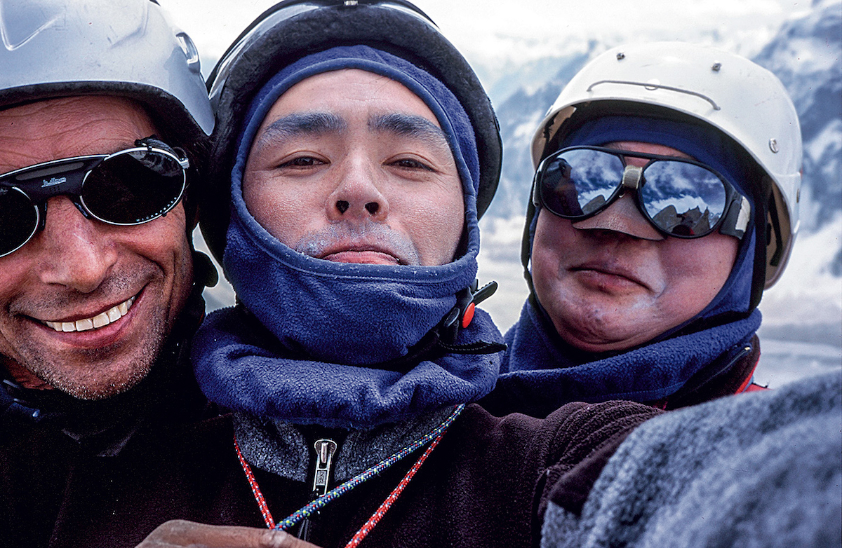 Yamanoi with Taeko Nagao and Voytek Kurtyka on the first ascent of the south face of Biacherahi Central Tower (ca. 5700m), Karakoram, Pakistan, 2002. [Photo] Yasushi Yamanoi