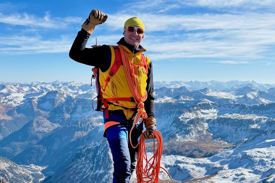 PrimaLoft’s Gold, Silver and Black insulations are made with sustainability in mind and are durable, have high warmth-to-weight ratios and remain warm when wet. IFMGA Mountain Guide Mike Lewis tested four items using PrimaLoft insulation made by Helly Hansen, Millet, Fjällräven and Flylow